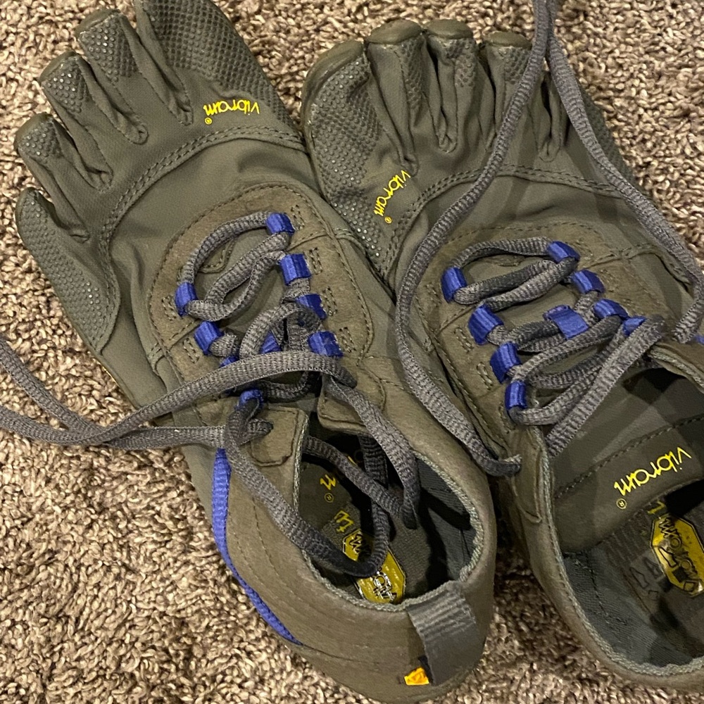 Vibram Men's FiveFingers Olive and Blue Athletic Shoes